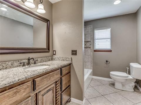 220 E Platt, Yukon, OK 73099 photo 27