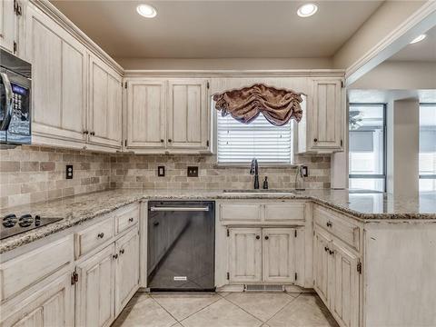 220 E Platt, Yukon, OK 73099 photo 13