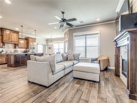4535 Baldwin Ave, Moore, OK 73160 photo 5