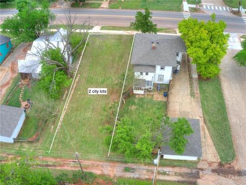 917 E Noble Ave, Guthrie, OK 73044 photo 1