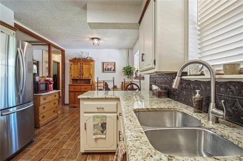 3404 Clayton Dr, Tuttle, OK 73089 photo 4