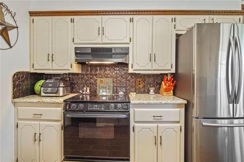 3404 Clayton Dr, Tuttle, OK 73089 photo 3
