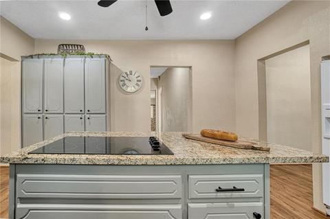 804 S Elm, Erick, OK 73645 photo 9