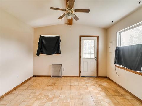 205 S 3rd Ave, Stroud, OK 74079 photo 20