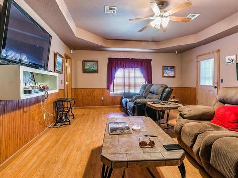 978 Garden Rd, Tuttle, OK 73089 photo 11