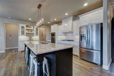 2012 Edgewater Dr, Moore, OK 73160 photo 9