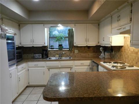 233 E Platt Dr, Yukon, OK 73099 photo 8