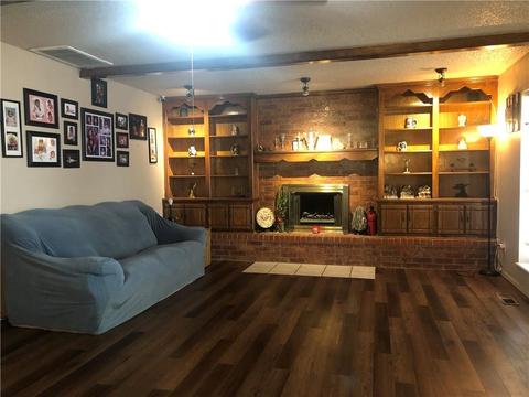 233 E Platt Dr, Yukon, OK 73099 photo 4