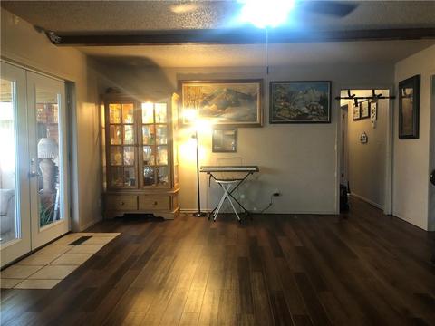233 E Platt Dr, Yukon, OK 73099 photo 5