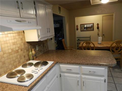 233 E Platt Dr, Yukon, OK 73099 photo 10