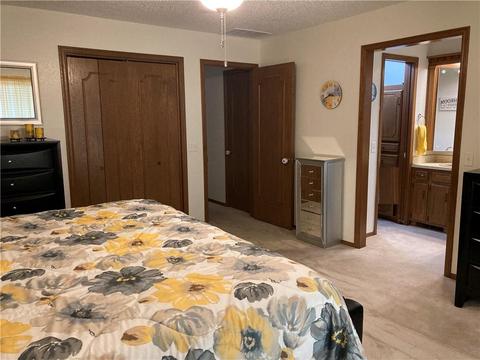 808 N Brewer Ave, Hydro, OK 73048 photo 13