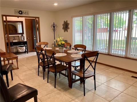 808 N Brewer Ave, Hydro, OK 73048 photo 3