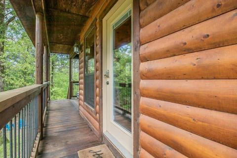 415 Split Shot Cir, Broken Bow, OK 74728 photo 15