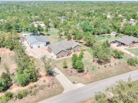 3166 E Simmons Rd, Edmond, OK 73034 photo 1