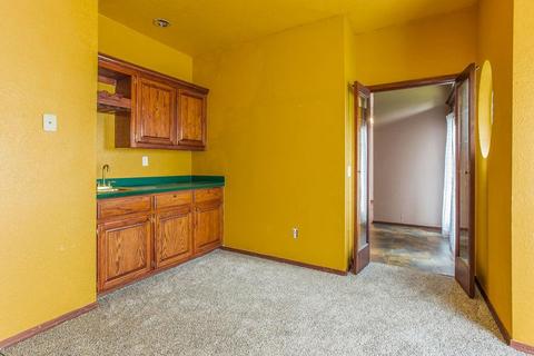 29300 Memorial Ave, Mcloud, OK 74851 photo 8