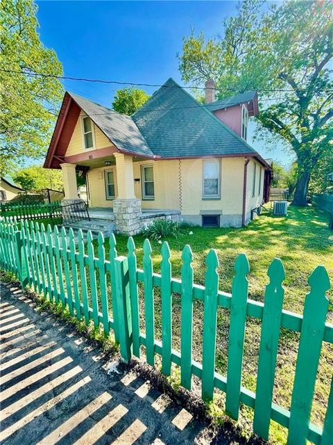 103 S 6th St, Davis, OK 73030 photo 9