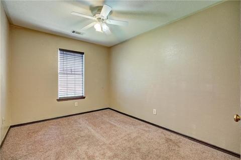 1612 Westmore Dr, Moore, OK 73170 photo 22