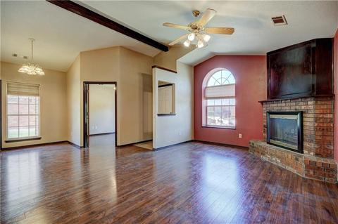 1612 Westmore Dr, Moore, OK 73170 photo 8