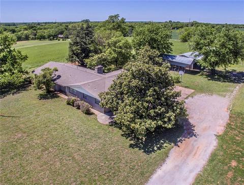 873 E Maple Rd, Washington, OK 73093 photo 7