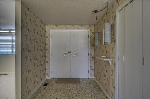 873 E Maple Rd, Washington, OK 73093 photo 14