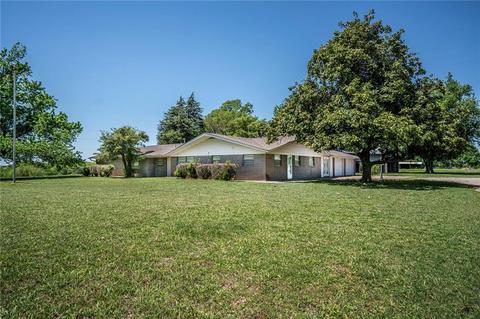 873 E Maple Rd, Washington, OK 73093 photo 3