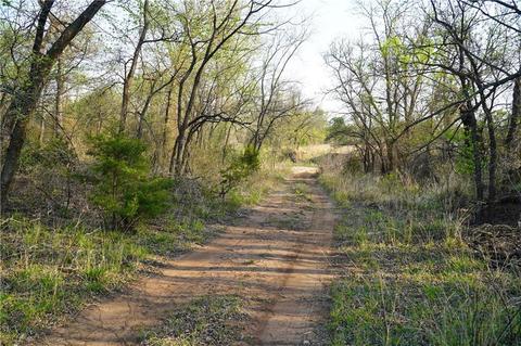 1733 NW Quanah Rd, Cache, OK 73527 photo 22