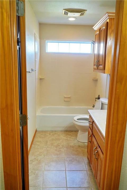 1733 NW Quanah Rd, Cache, OK 73527 photo 14