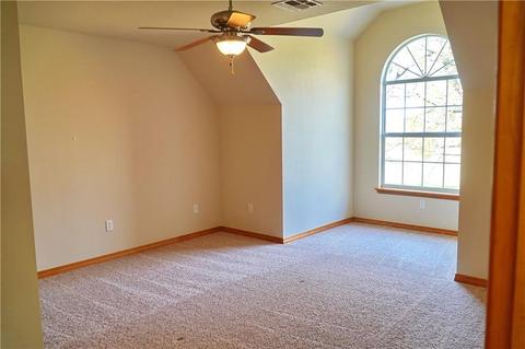 1733 NW Quanah Rd, Cache, OK 73527 photo 13