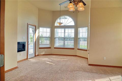 1733 NW Quanah Rd, Cache, OK 73527 photo 10