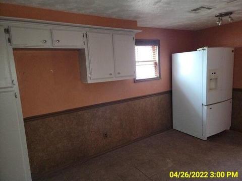 612 E Walnut St, Altus, OK 73521 photo 14