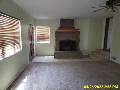 612 E Walnut St, Altus, OK 73521 photo 8