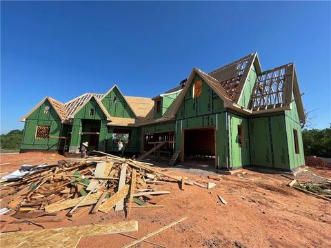 4200 Rustic Trl, Moore, OK 73160