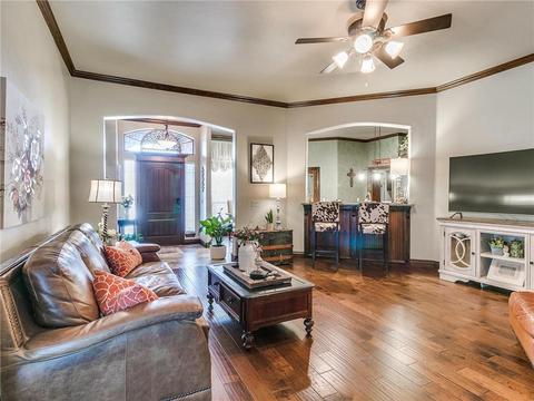 2912 Elmo Way, Moore, OK 73160 photo 16