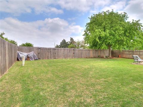 2912 Elmo Way, Moore, OK 73160 photo 4