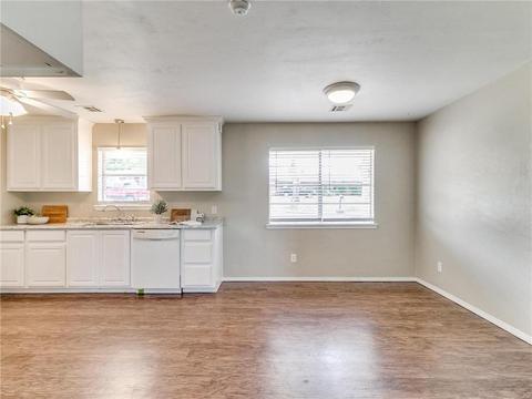 815 Pinebrook Dr, Guthrie, OK 73044 photo 6