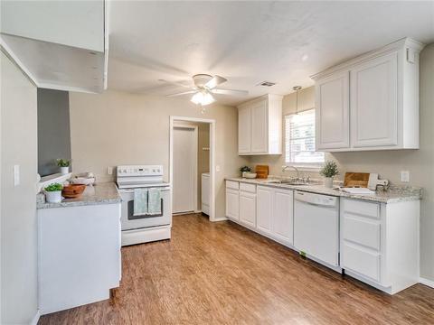 815 Pinebrook Dr, Guthrie, OK 73044 photo 7