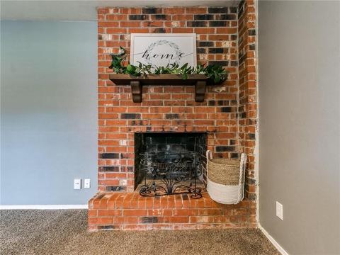 815 Pinebrook Dr, Guthrie, OK 73044 photo 8