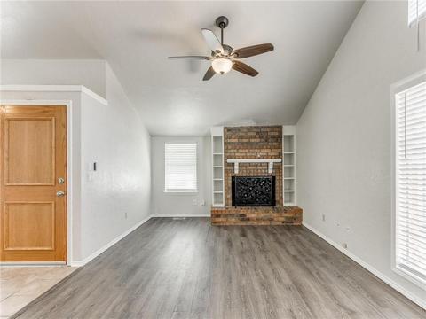 2137 Goodrich Dr, Moore, OK 73170 photo 6