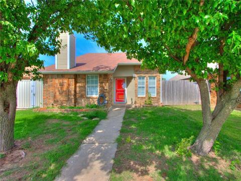 2137 Goodrich Dr, Moore, OK 73170 photo 1