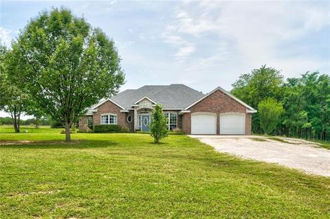 352701 E 1030 Rd, Prague, OK 74864 photo 4