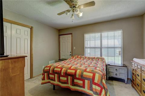 412 Franklin Ave, Apache, OK 73006 photo 11