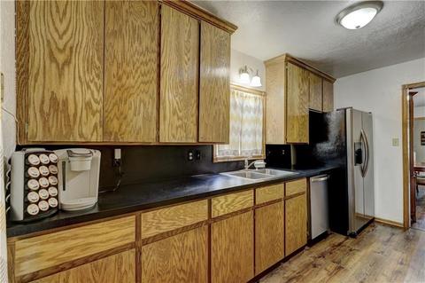 412 Franklin Ave, Apache, OK 73006 photo 8