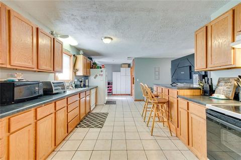 1302 N Prouty, Watonga, OK 73772 photo 10
