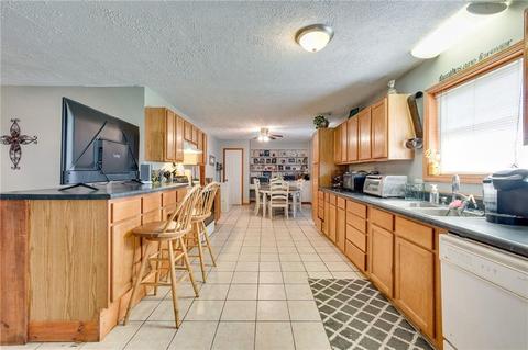 1302 N Prouty, Watonga, OK 73772 photo 11