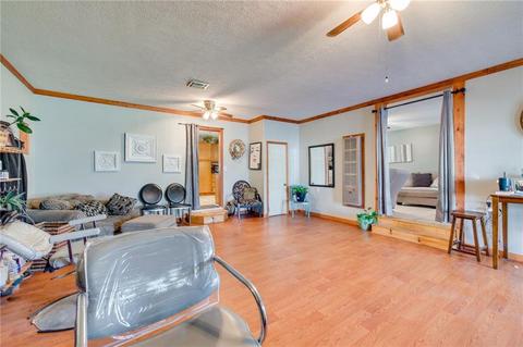1302 N Prouty, Watonga, OK 73772 photo 15