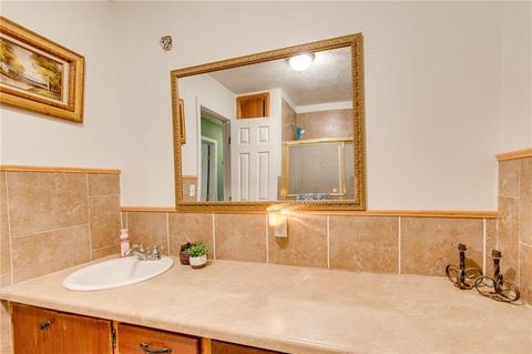 1302 N Prouty, Watonga, OK 73772 photo 24