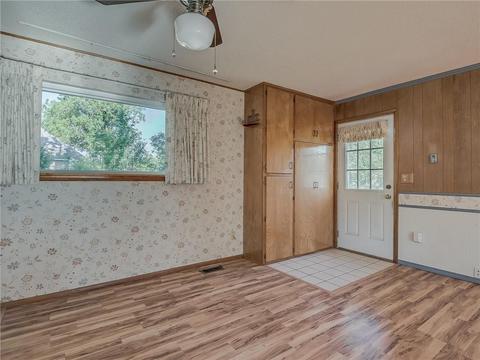 213 S Cherry St, Crescent, OK 73028 photo 11