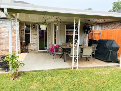 708 Coopers Hawk Dr, Norman, OK 73072 photo 8