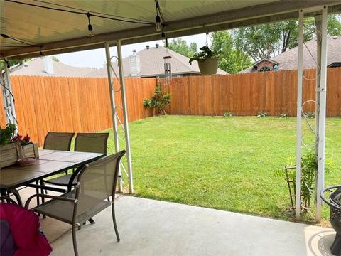 708 Coopers Hawk Dr, Norman, OK 73072 photo 9