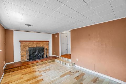 900 E Sycamore St, Altus, OK 73521 photo 17